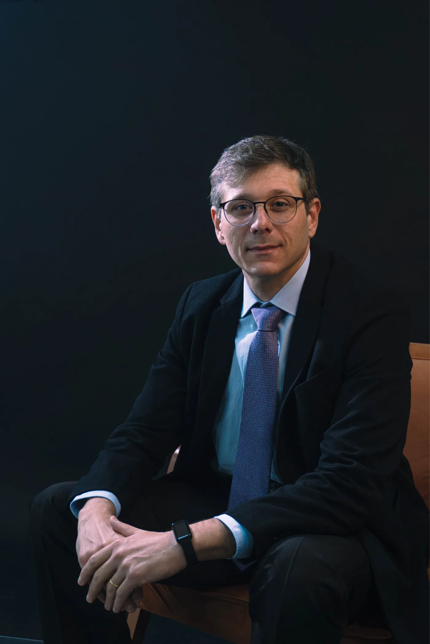 Dr. Alberto Fagali em consultório